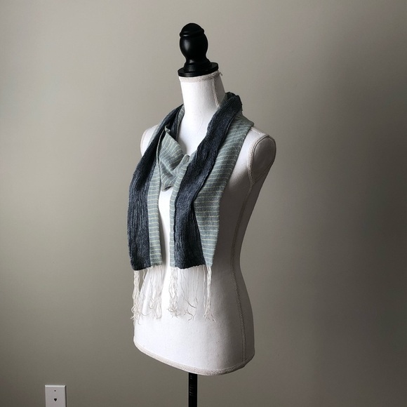 Striped Fringe Wrap Scarf - Picture 4 of 4